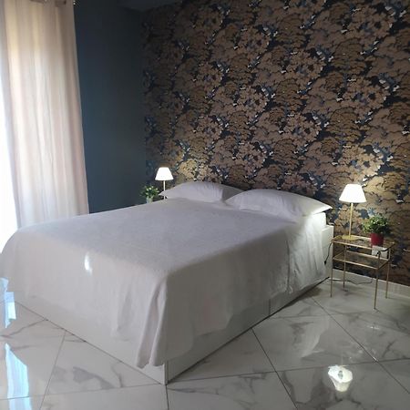 Linda'S Guest House ローマ エクステリア 写真