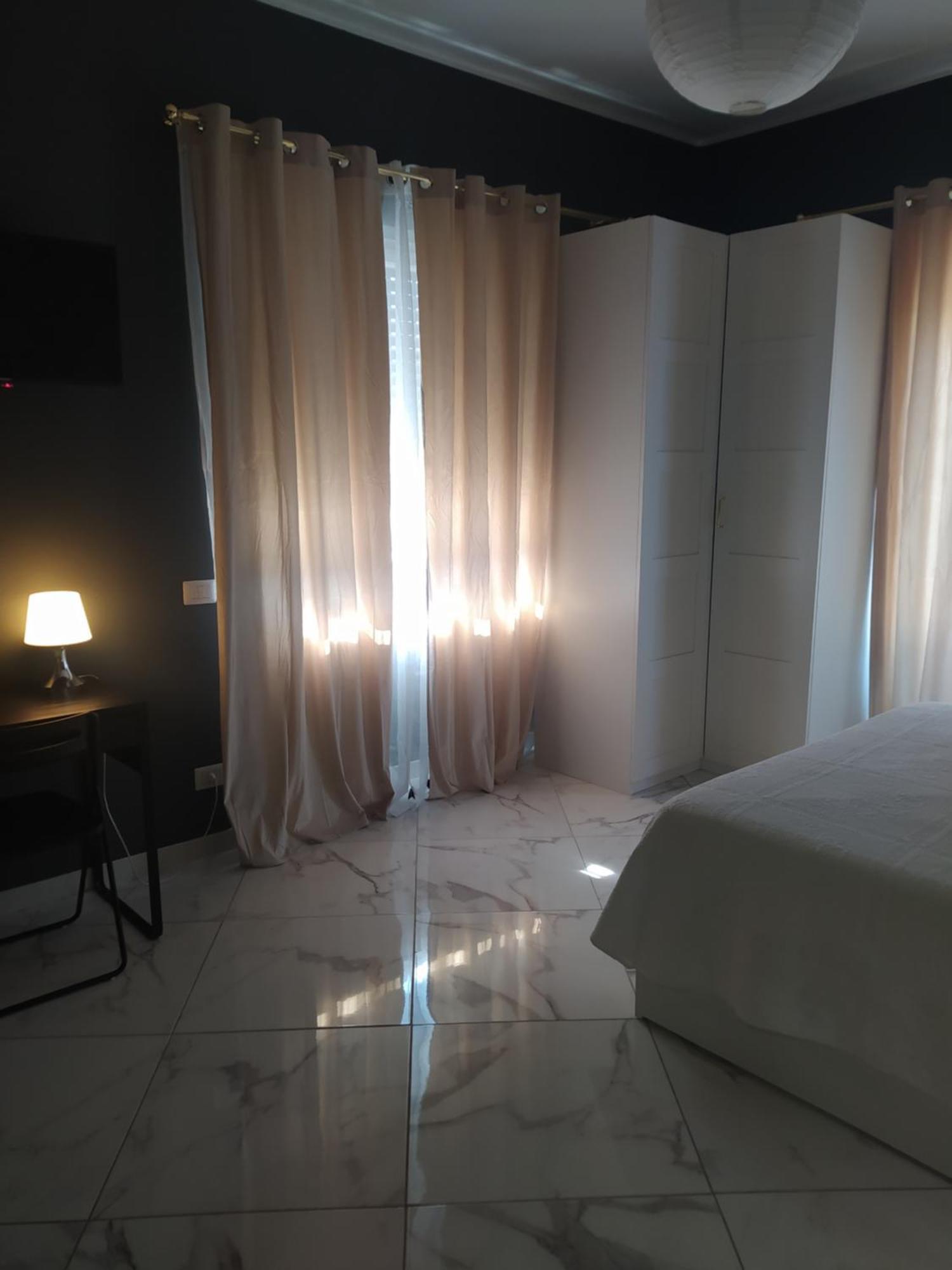 Linda'S Guest House ローマ エクステリア 写真