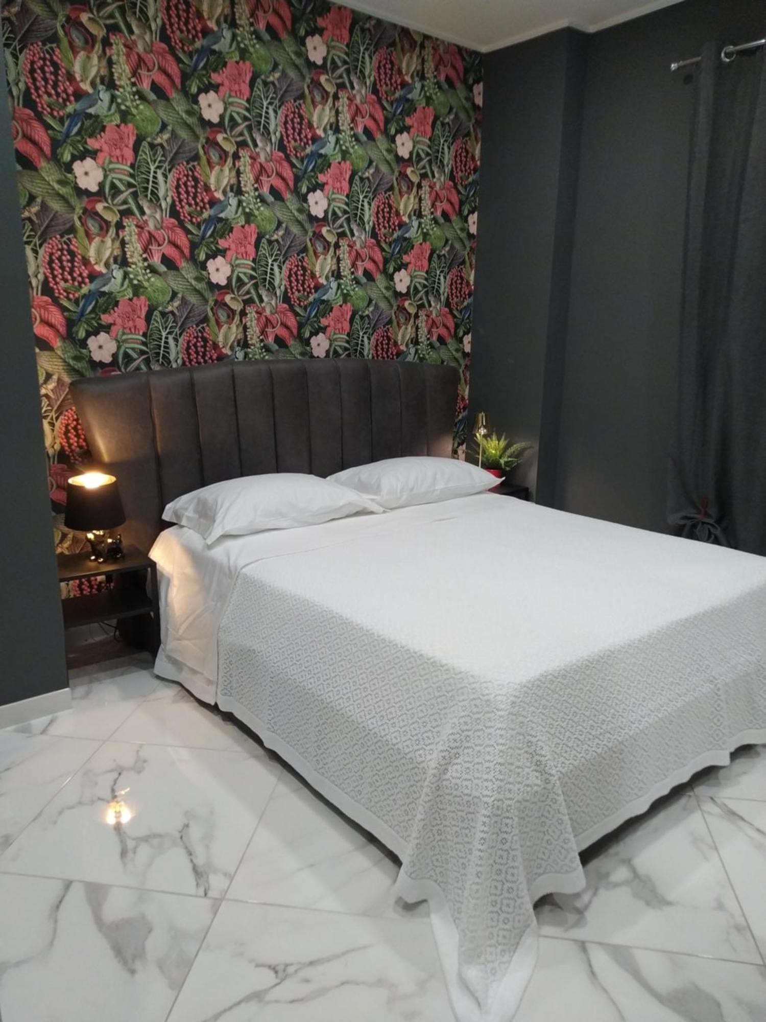 Linda'S Guest House ローマ エクステリア 写真